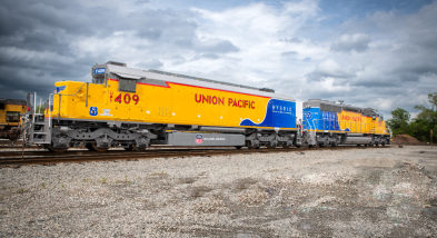 UP-ZTR-Hybrid Loco